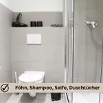 شقة Modern - Fuer Freunde & Familien, Stadtnah, Parkplatz, E-ladestation, Gitterbox Fuer Fahrraeder, Fitnessstudio, Digitale Gaestemappe Mit Restaurant- Und Unternehmenstipps *