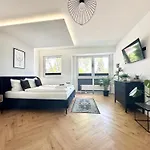 Modern - Fuer Freunde & Familien, Stadtnah, Parkplatz, E-ladestation, Gitterbox Fuer Fahrraeder, Fitnessstudio, Digitale Gaestemappe Mit Restaurant- Und Unternehmenstipps شقة