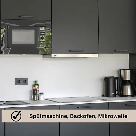 Modern - Für Freunde&familien, Stadtnah, Parkplatz, E-ladestation, Gitterbox Für Fahrräder, Fitnessstudio, Digitale Gästemappe Mit Restaurant- Und Unternehmenstipps
