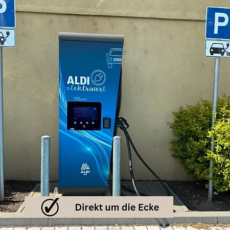 Modern - Fuer Freunde & Familien, Stadtnah, Parkplatz, E-ladestation, Gitterbox Fuer Fahrraeder, Fitnessstudio, Digitale Gaestemappe Mit Restaurant- Und Unternehmenstipps * Koblencja