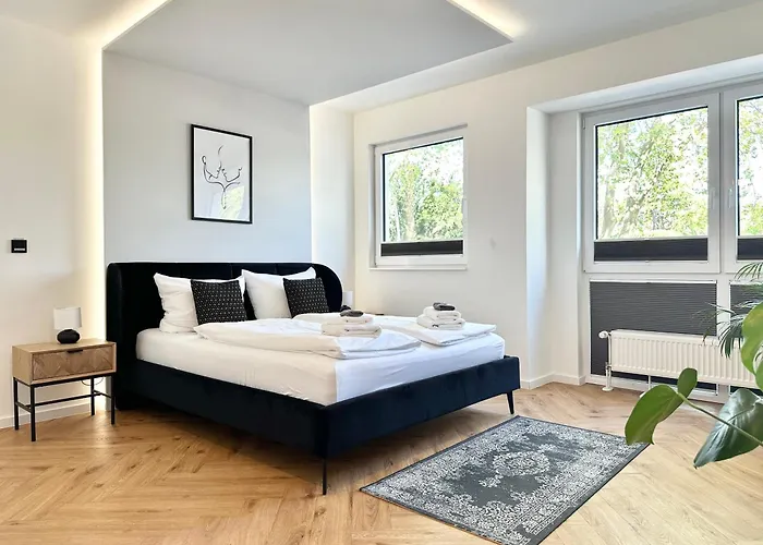 아파트 Modern - Fuer Freunde & Familien, Stadtnah, Parkplatz, E-ladestation, Gitterbox Fuer Fahrraeder, Fitnessstudio, Digitale Gaestemappe Mit Restaurant- Und Unternehmenstipps