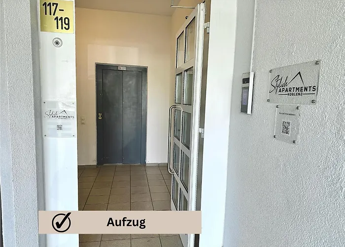 Lägenhet Modern - Fuer Freunde & Familien, Stadtnah, Parkplatz, E-ladestation, Gitterbox Fuer Fahrraeder, Fitnessstudio, Digitale Gaestemappe Mit Restaurant- Und Unternehmenstipps